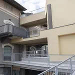 アパート Casa Velia 78mq A 30 Metri Dal Mare Di *