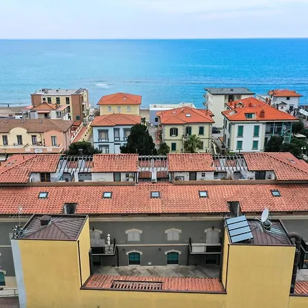 Apartment Casa Velia 78mq A 30 Metri Dal Mare Di *