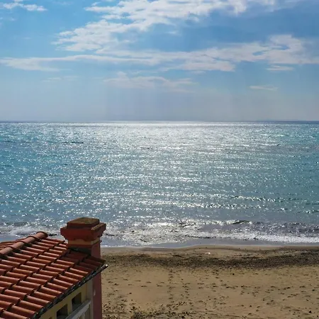 Casa Velia 78mq A 30 Metri Dal Mare Di *