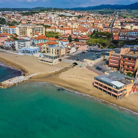 Lejlighed Casa Velia 78mq A 30 Metri Dal Mare Di