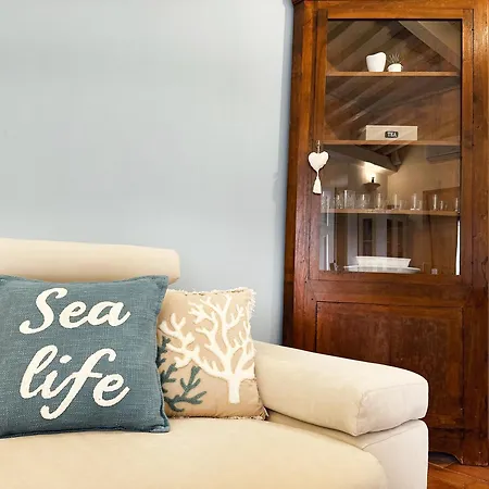 Apartment Casa Velia 78mq A 30 Metri Dal Mare Di